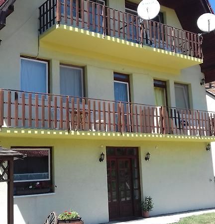 Appartement Apartmanhaz Balatonfenyves Extérieur photo