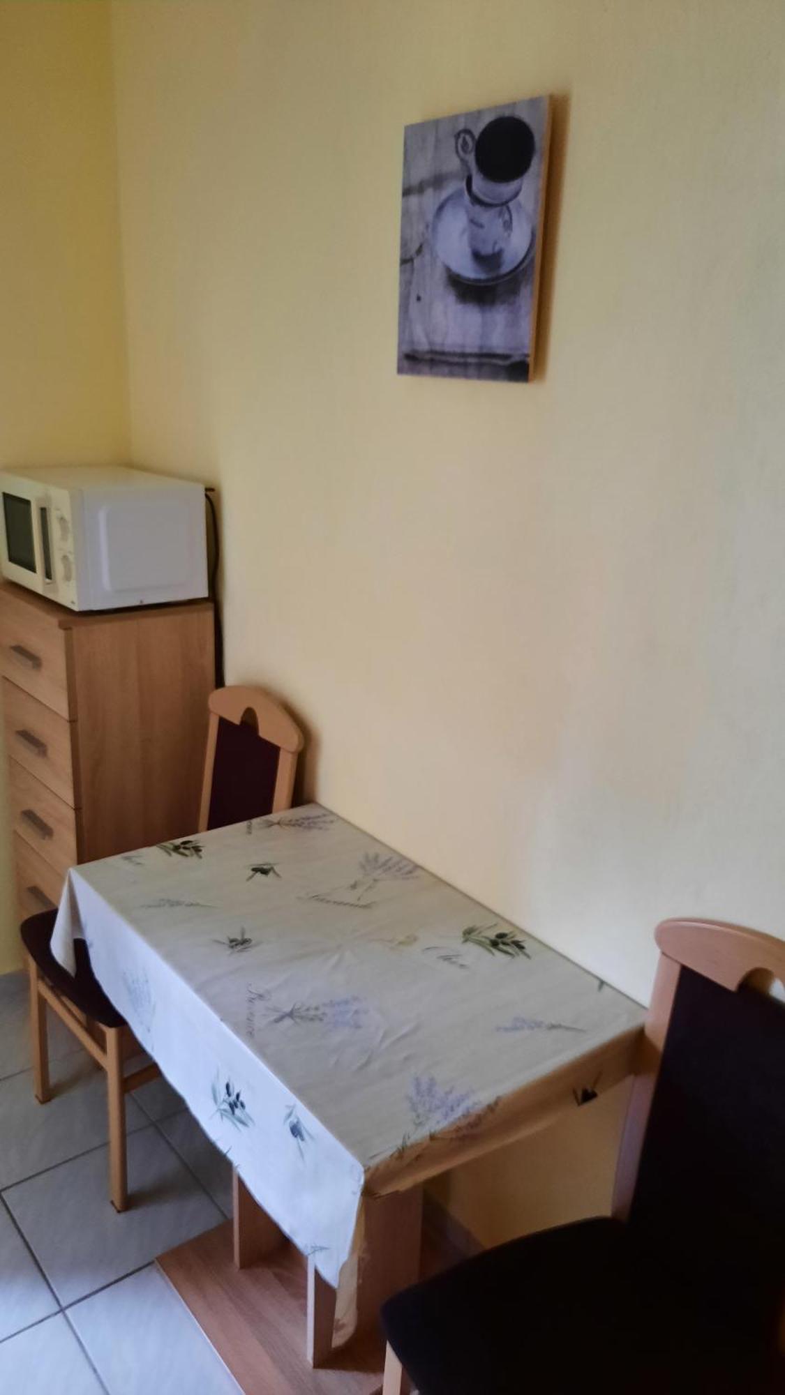 Appartement Apartmanhaz Balatonfenyves Extérieur photo